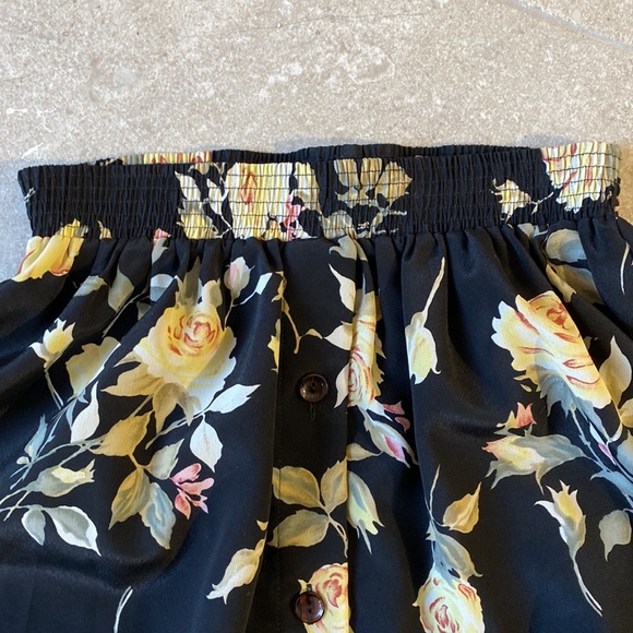 Vintage Button-front Skirt - Picture 6 of 9